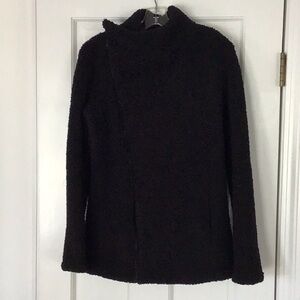Cozy Women's Black Sherpa Jacket by Dudley Stevens, black size Small.